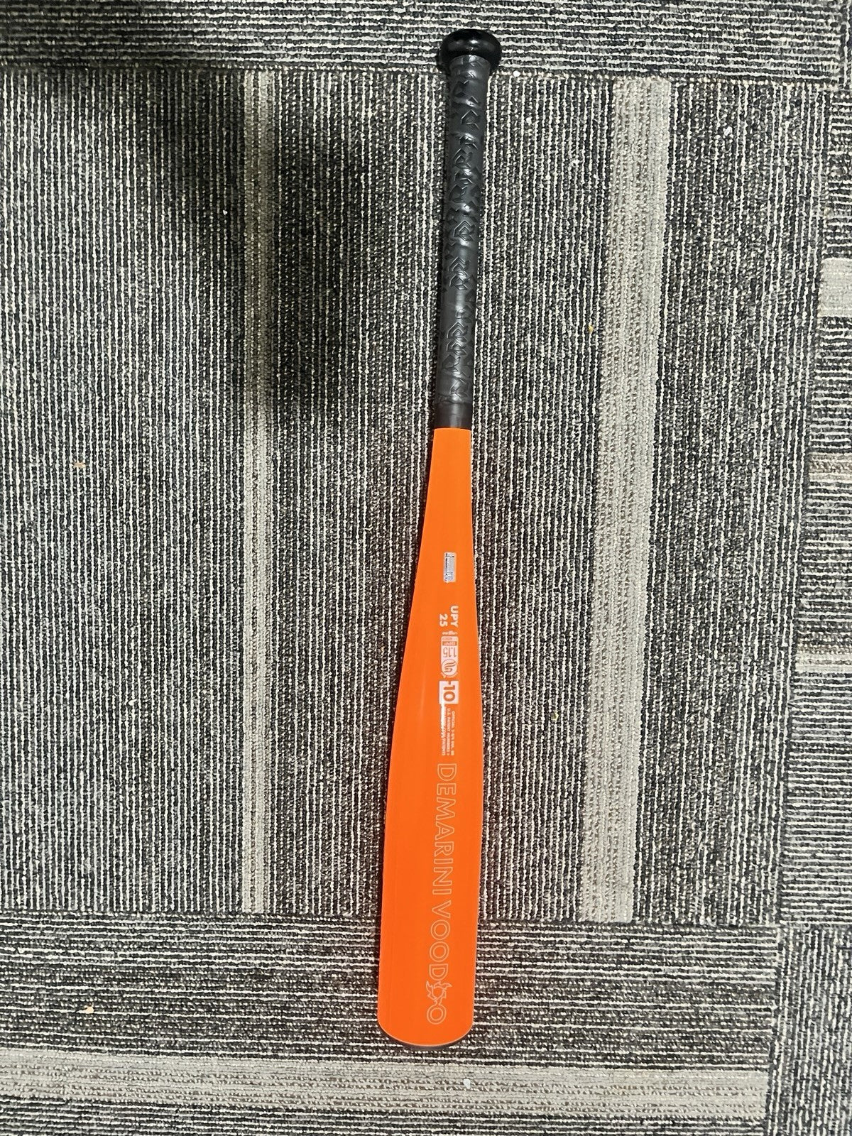 2025 DeMarini Voodoo® One (-10) 2 ¾” Junior Big Barrel Baseball Bat 27”/17oz1